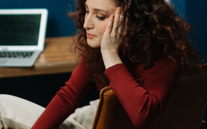 Autoestima baja: causas y cómo mejorarla